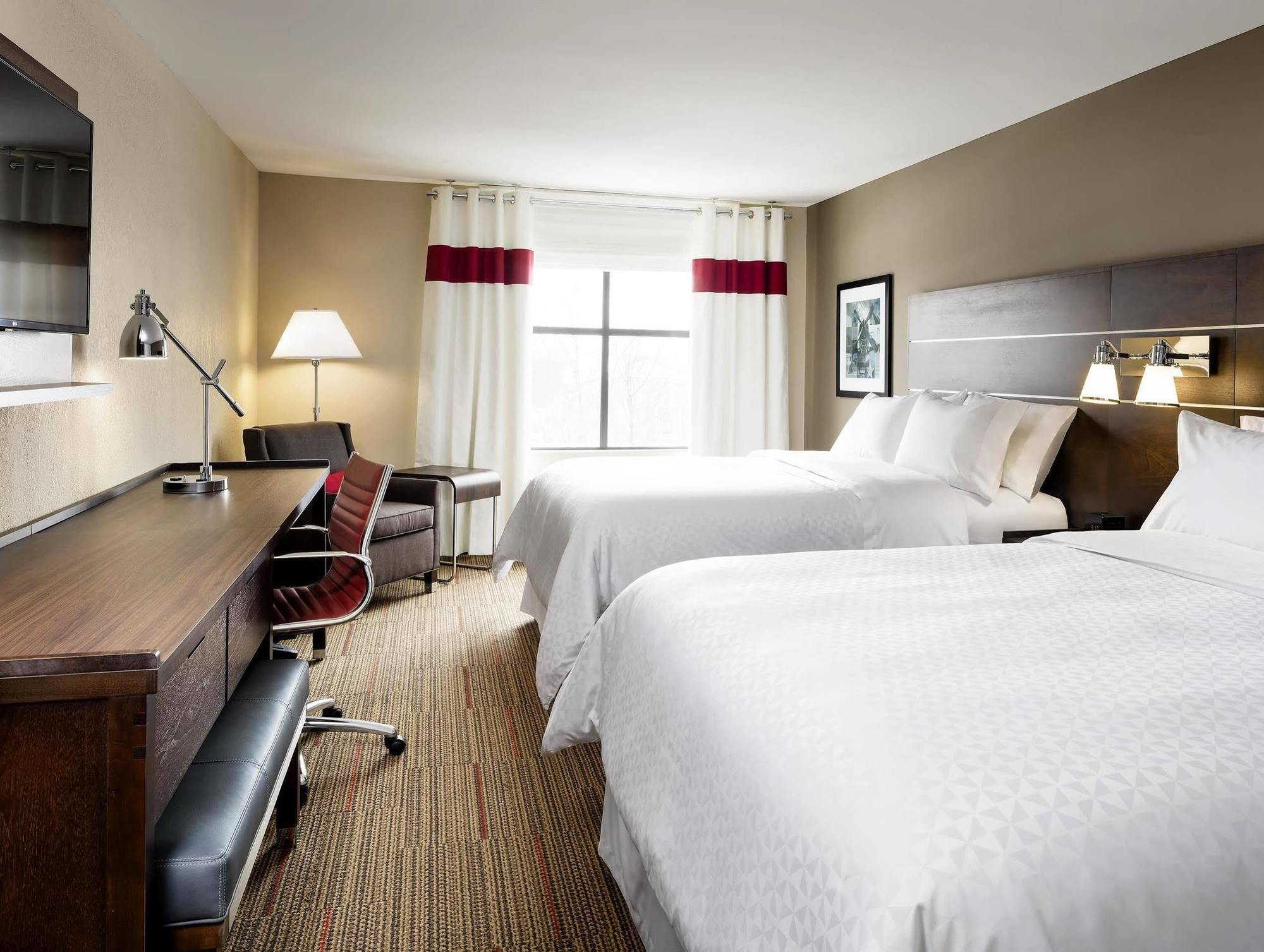 Holiday Inn - Cincinnati - Liberty Way By Ihg Уэст-Честер Экстерьер фото